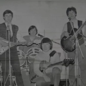 lira. .1985. .demo cover